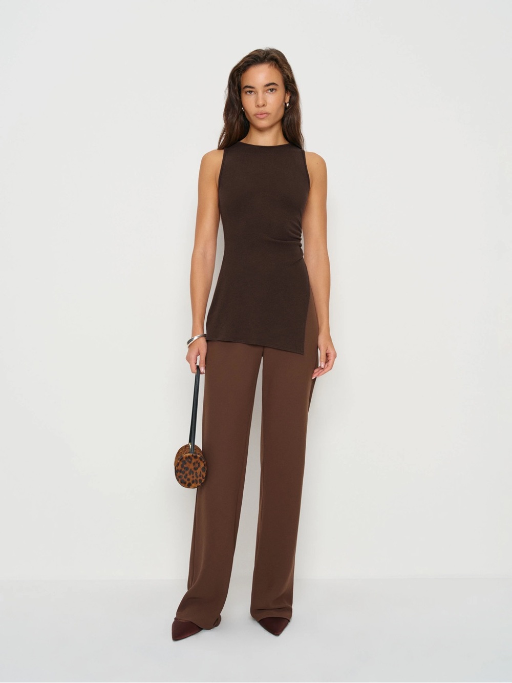 NWT REFORMATION Gale Mid Rise Bias Pant in cafe brown - Picture 2 of 7